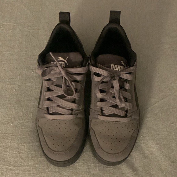 Boys Puma Rebound Layup Shoes sz 6 - Picture 2 of 6